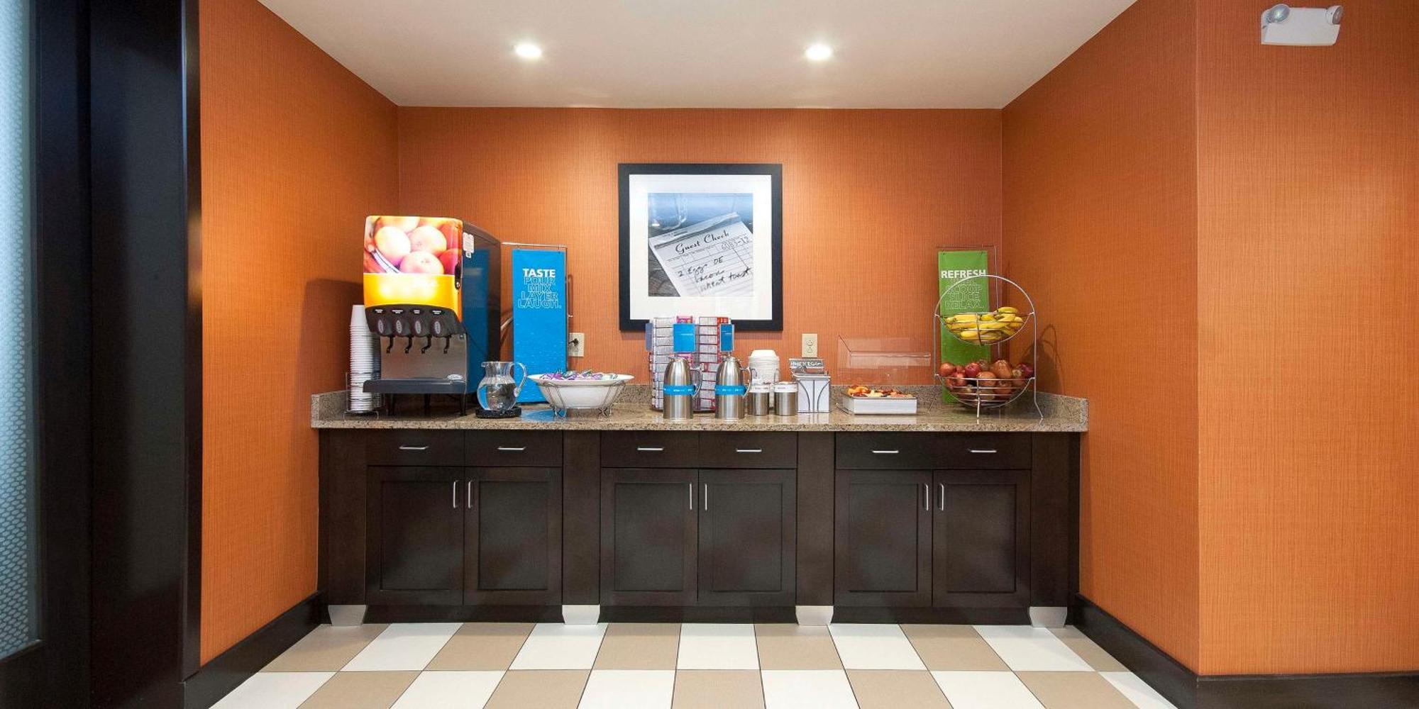 Hampton Inn & Suites Seneca-Clemson Area Buitenkant foto